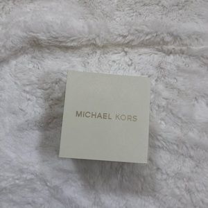 Michael Kors Watch Box